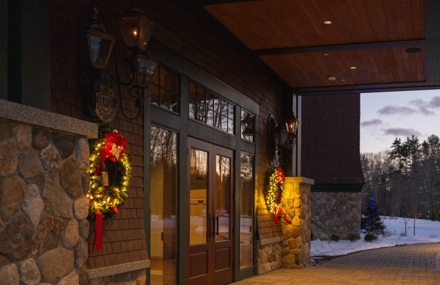 Front Entrance of The Lake Estate Decorated